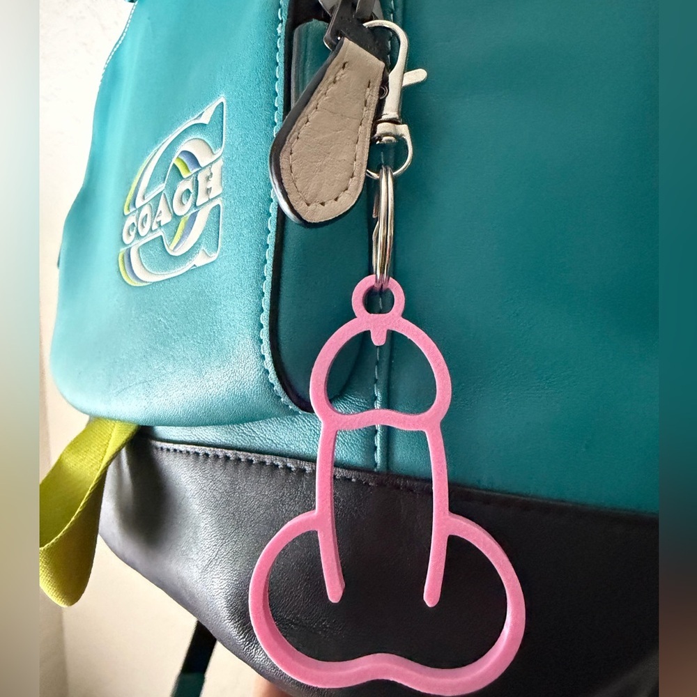 Penis Bag Charm Keychain- 3D Printed - Picture 7 of 12